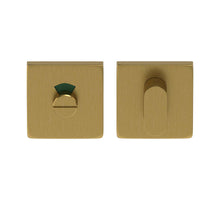 Skantrae Toiletgarnituur Quadrate regular MESSING